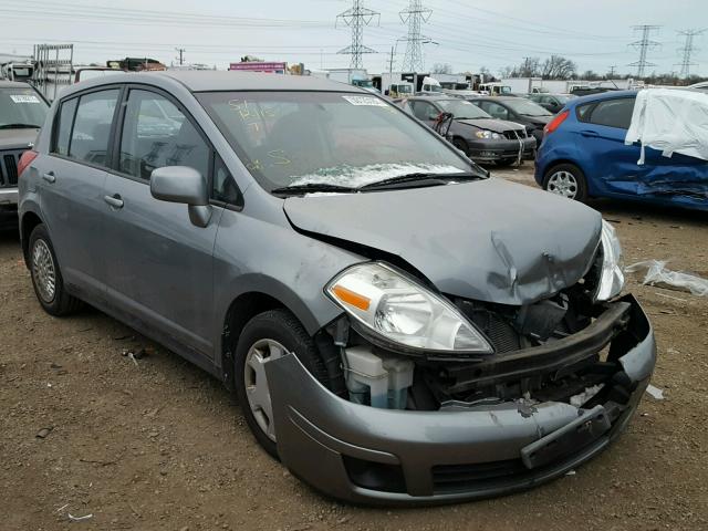 3N1BC13E47L448772 - 2007 NISSAN VERSA S GRAY photo 1