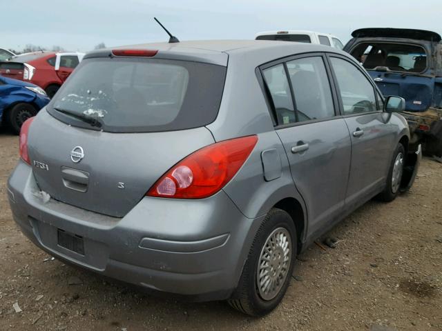 3N1BC13E47L448772 - 2007 NISSAN VERSA S GRAY photo 4