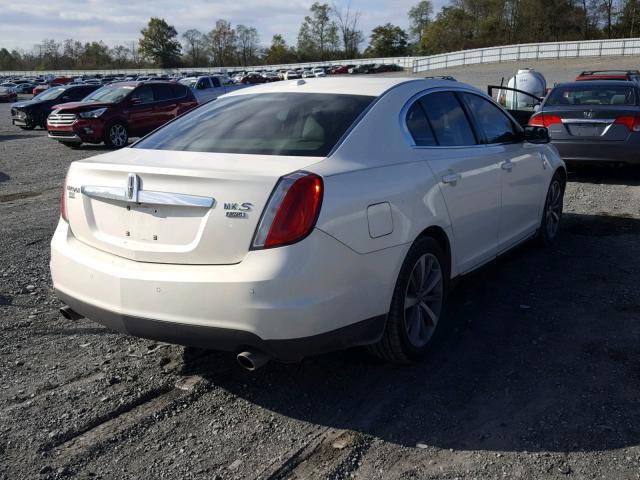 1LNHM94R89G601774 - 2009 LINCOLN MKS WHITE photo 4