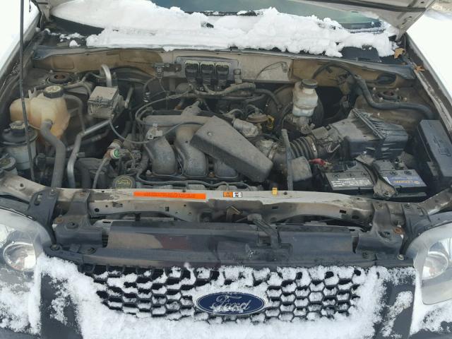 1FMYU93125KE39899 - 2005 FORD ESCAPE XLT WHITE photo 7