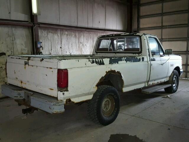 2FTEF14H1JCA18947 - 1988 FORD F150 WHITE photo 4