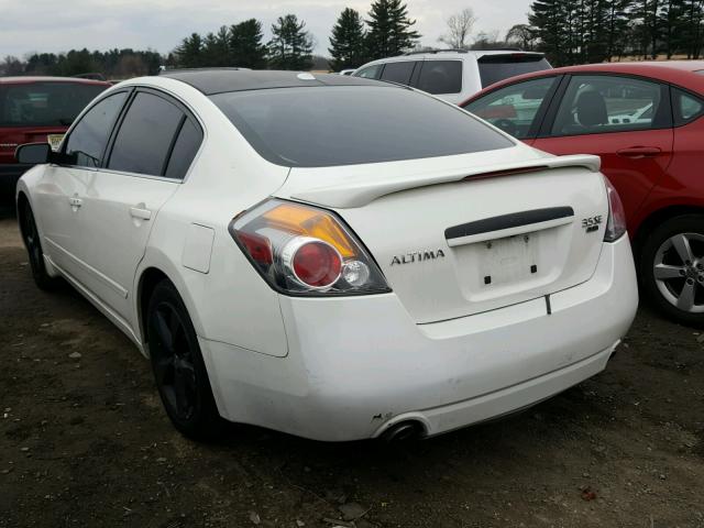 1N4BL21E17C229808 - 2007 NISSAN ALTIMA 3.5 WHITE photo 3