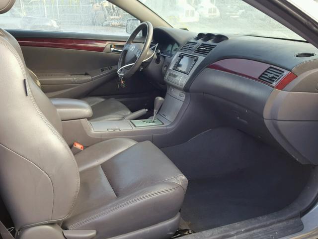 4T1CA30P95U053929 - 2005 TOYOTA CAMRY SOLA SILVER photo 5