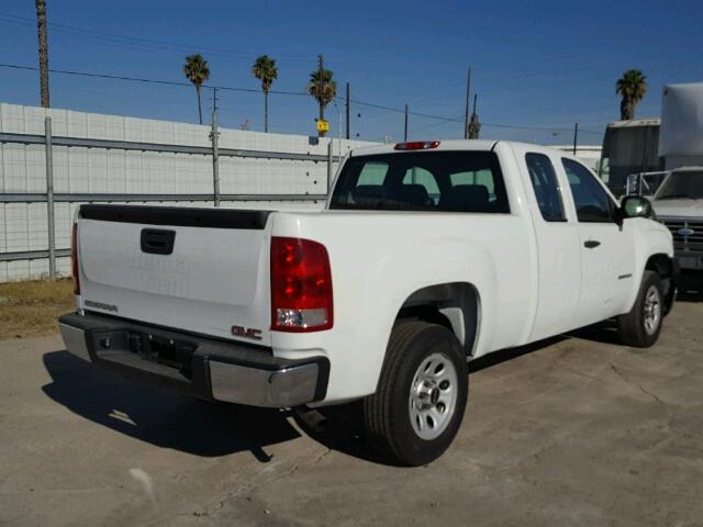 1GTR1TEX7CZ251027 - 2012 GMC SIERRA C15 WHITE photo 4