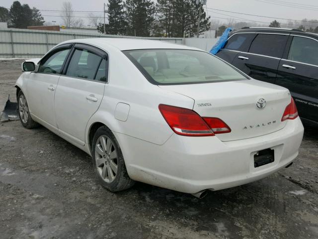 4T1BK36B86U133809 - 2006 TOYOTA AVALON XL WHITE photo 3