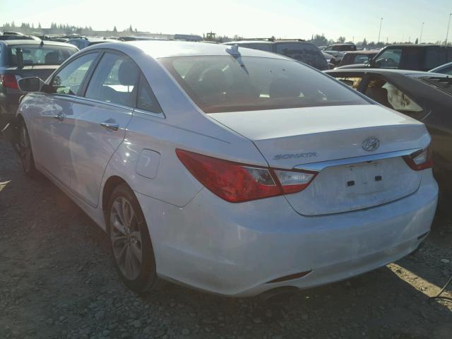 5NPEC4AC0CH311593 - 2012 HYUNDAI SONATA SE WHITE photo 3