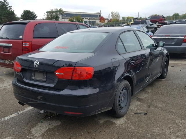 3VW1K7AJXCM352791 - 2012 VOLKSWAGEN JETTA BASE BLACK photo 4