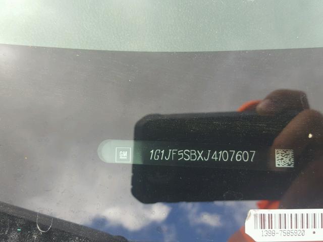 1G1JF5SBXJ4107607 - 2018 CHEVROLET SONIC PREM SILVER photo 10