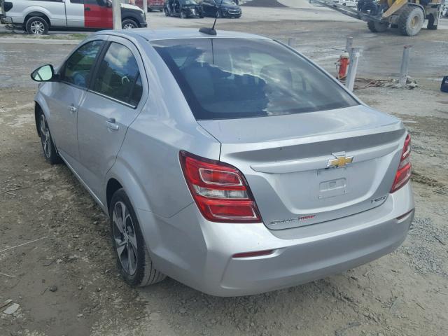 1G1JF5SBXJ4107607 - 2018 CHEVROLET SONIC PREM SILVER photo 3