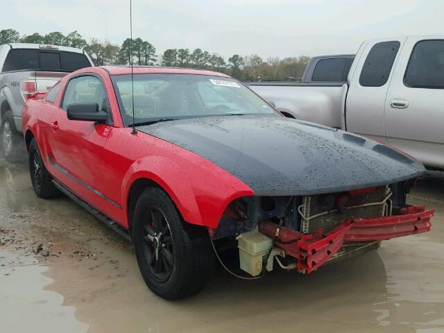 1ZVFT80N265115137 - 2006 FORD MUSTANG RED photo 1