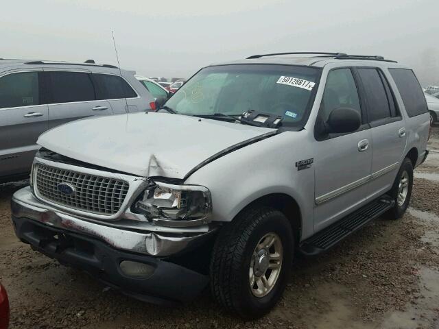 1FMRU1764XLC31225 - 1999 FORD EXPEDITION SILVER photo 2