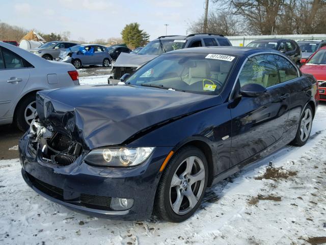 WBAWR33559P154858 - 2009 BMW 328 I SULE BLUE photo 2