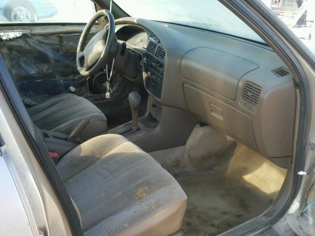 JT2BG12K0T0419813 - 1996 TOYOTA CAMRY DX GOLD photo 5