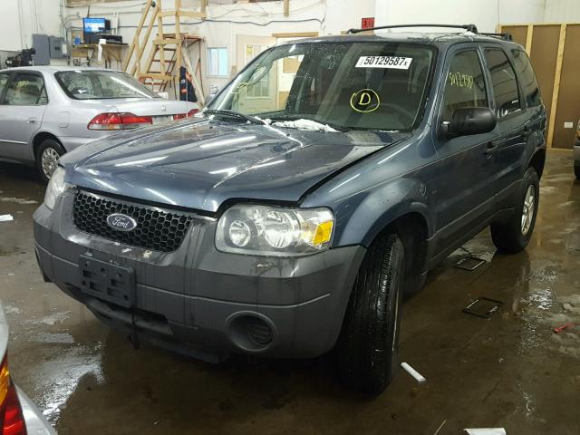 1FMYU02ZX5KA23134 - 2005 FORD ESCAPE XLS BLUE photo 2