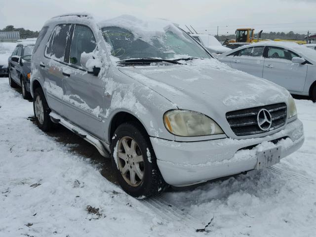 4JGAB72E41A276060 - 2001 MERCEDES-BENZ ML 430 银色 照片 1