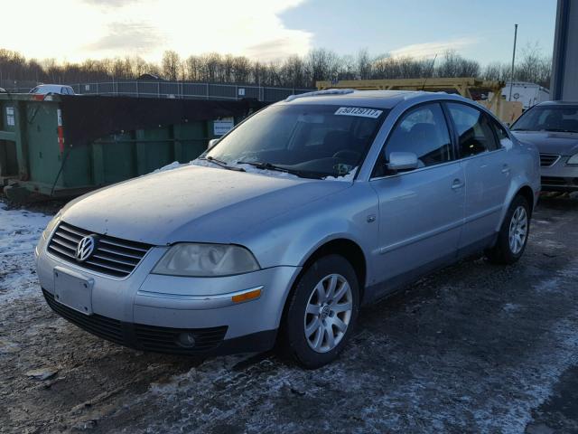 WVWPD63B03P186475 - 2003 VOLKSWAGEN PASSAT GLS SILVER photo 2