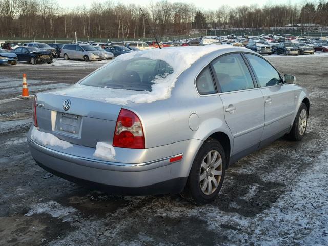 WVWPD63B03P186475 - 2003 VOLKSWAGEN PASSAT GLS SILVER photo 4