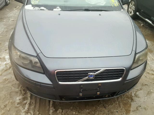 YV1MS682272287404 - 2007 VOLVO S40 T5 GRAY photo 7