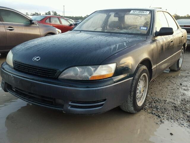 JT8GK13T8S0126466 - 1995 LEXUS ES 300 GREEN photo 2