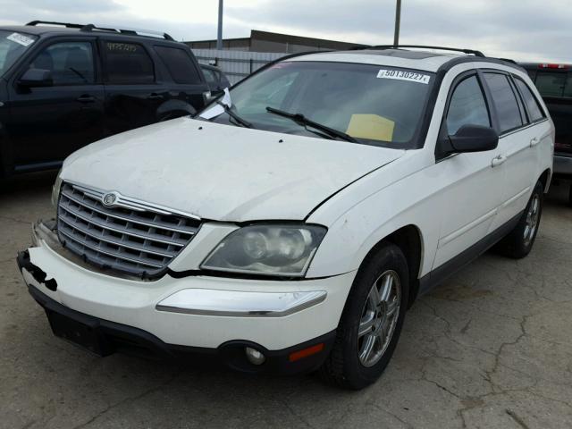 2C8GF68404R335843 - 2004 CHRYSLER PACIFICA WHITE photo 2