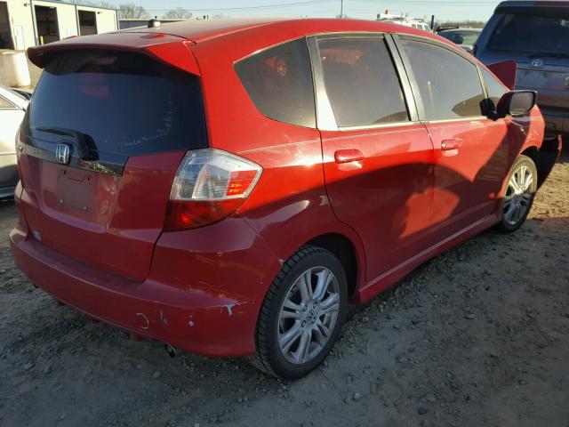 JHMGE8G57BS000048 - 2011 HONDA FIT SPORT RED photo 4