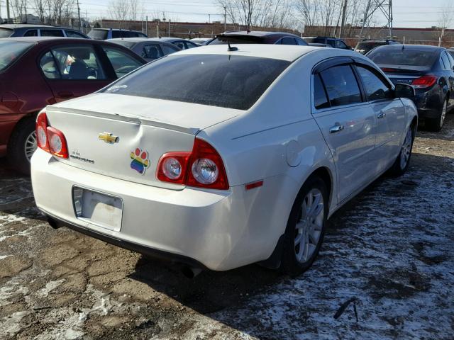 1G1ZE5E70BF384401 - 2011 CHEVROLET MALIBU LTZ WHITE photo 4