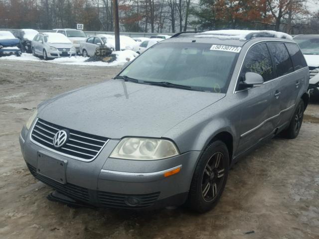 WVWVD63B14E280207 - 2004 VOLKSWAGEN PASSAT GLS GRAY photo 2