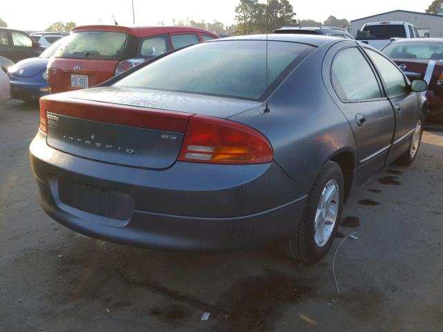 2B3HD56MX2H155072 - 2002 DODGE INTREPID E BLUE photo 4