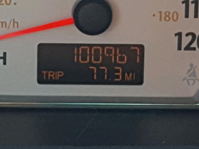 1G8AL54F55Z104777 - 2005 SATURN ION LEVEL SILVER photo 8