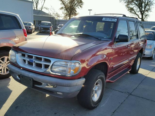 1FMDU32P5VZA91864 - 1997 FORD EXPLORER RED photo 2