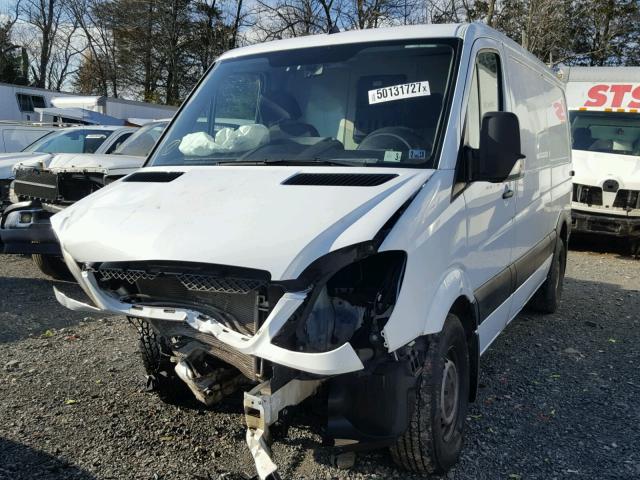 WD3PE7CC7C5635068 - 2012 MERCEDES-BENZ SPRINTER 2 WHITE photo 2