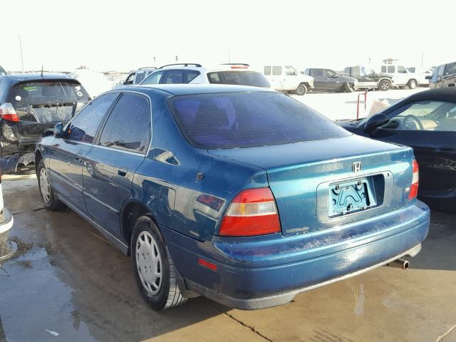 JHMCD5632RC109120 - 1994 HONDA ACCORD LX GREEN photo 3