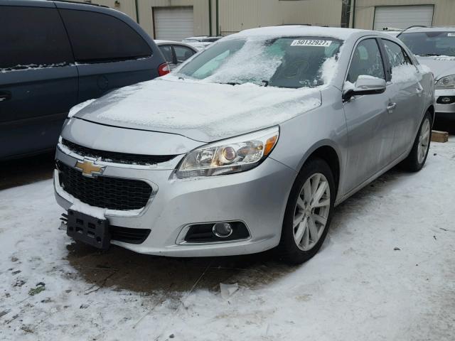 1G11F5SL0FF164001 - 2015 CHEVROLET MALIBU LTZ 银色 照片 2