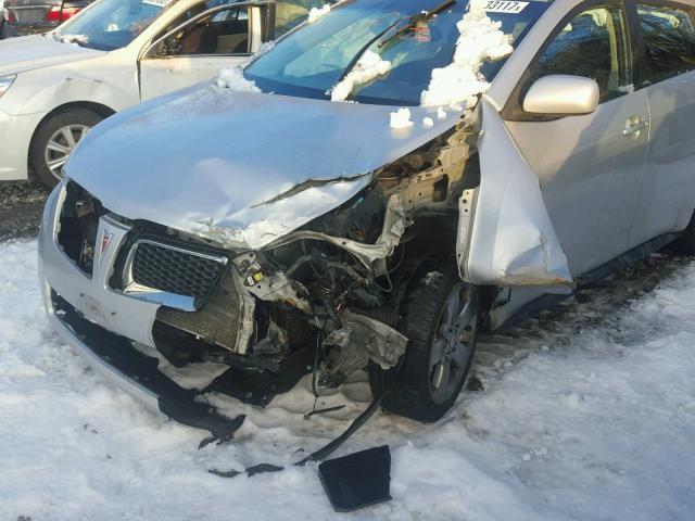 5Y2SM67079Z419106 - 2009 PONTIAC VIBE SILVER photo 9