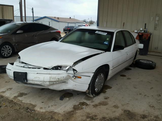 2G1WL52J211151165 - 2001 CHEVROLET LUMINA WHITE photo 2