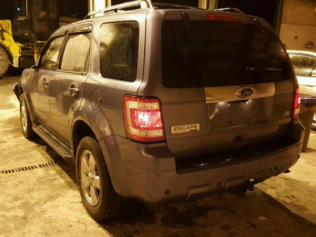 1FMCU9EG8AKA78653 - 2010 FORD ESCAPE LIM BLUE photo 3