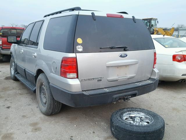 1FMPU16595LA07266 - 2005 FORD EXPEDITION SILVER photo 3