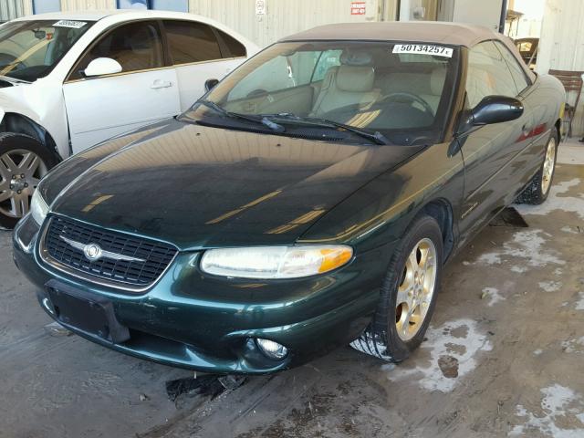 3C3EL55H3XT610128 - 1999 CHRYSLER SEBRING JX GREEN photo 2