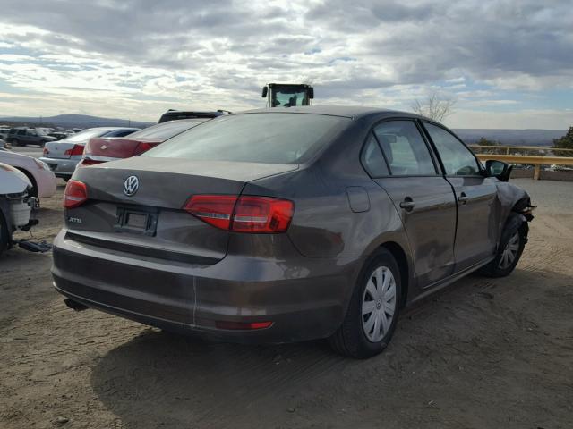 3VW2K7AJ0FM313281 - 2015 VOLKSWAGEN JETTA BASE BROWN photo 4