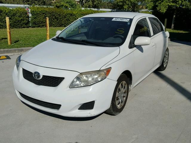 JTDBL40E999029475 - 2009 TOYOTA COROLLA BA WHITE photo 2