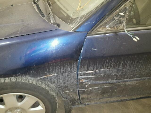 2HGES16842H924685 - 2002 HONDA CIVIC LX BLUE photo 9