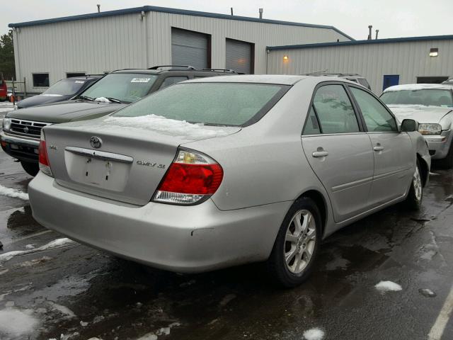 4T1BE30K05U067691 - 2005 TOYOTA CAMRY LE SILVER photo 4