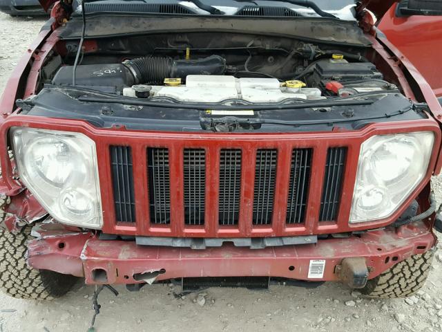 1J8GN28K58W133520 - 2008 JEEP LIBERTY SP RED photo 7