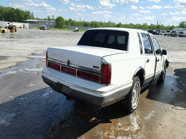 1LNLM82W2VY748450 - 1997 LINCOLN TOWN CAR S WHITE photo 4