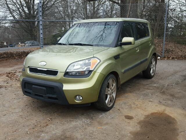 KNDJT2A25A7106475 - 2010 KIA SOUL + GREEN photo 2