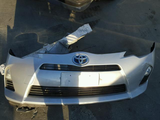 JTDKDTB3XC1501854 - 2012 TOYOTA PRIUS C SILVER photo 9