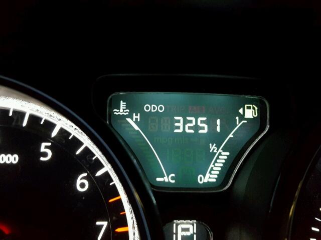 3N1CN7AP1JK398268 - 2018 NISSAN VERSA S 银色 照片 8