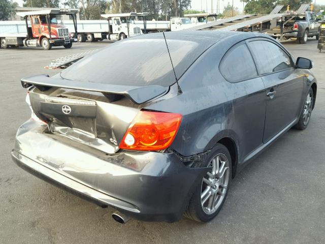 JTKDE167160138418 - 2006 TOYOTA SCION TC 灰色 照片 4