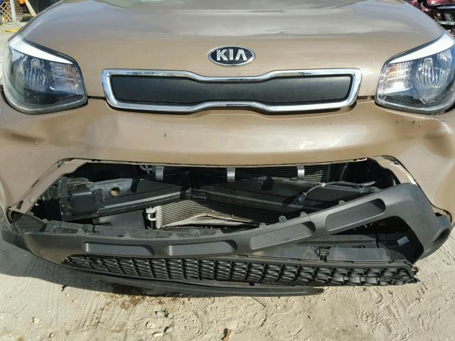 KNDJN2A25E7104760 - 2014 KIA SOUL TAN photo 9