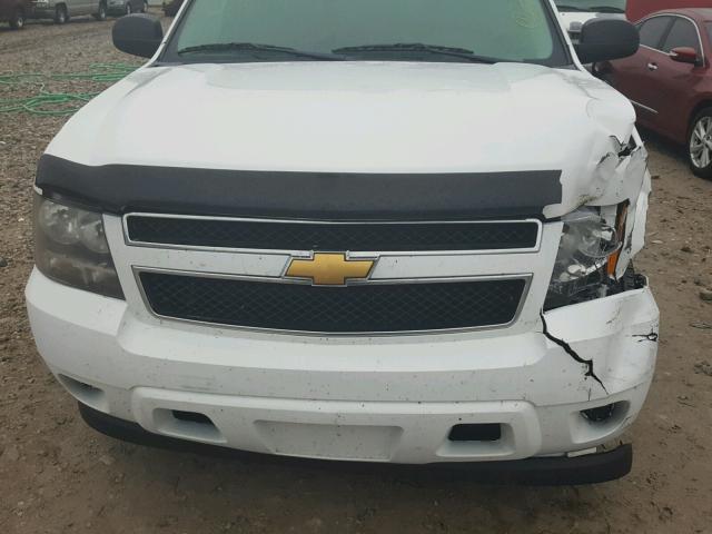 1GNFC13C39R298122 - 2009 CHEVROLET TAHOE C150 WHITE photo 7